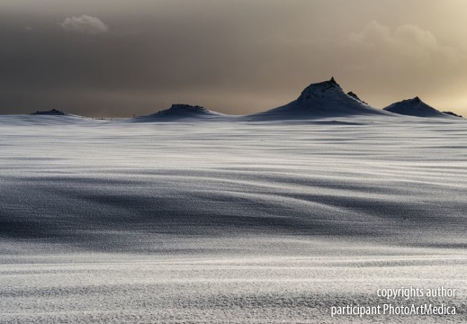 Islandzki pejzaż zimowy - Icelandic winter landscape