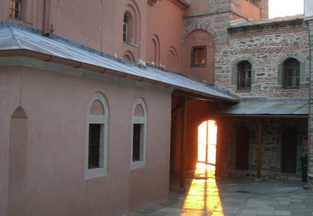 Klasztor bez prądu - Monastery without electricity